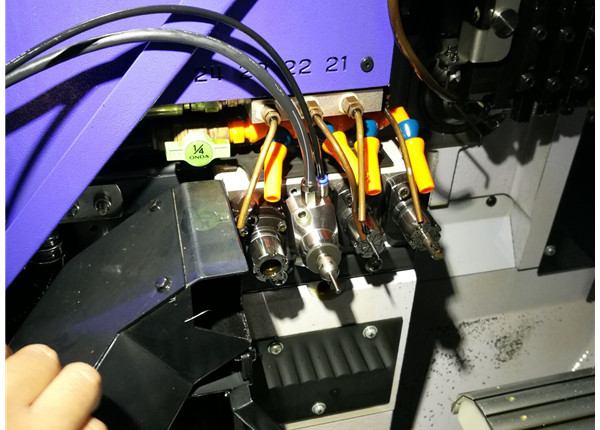 斯大走心機加裝<a href='/zouxinjigaopinx.htm' class='keys' title='點擊查看關(guān)于高頻銑的相關(guān)信息' target='_blank'>高頻銑</a>.jpg