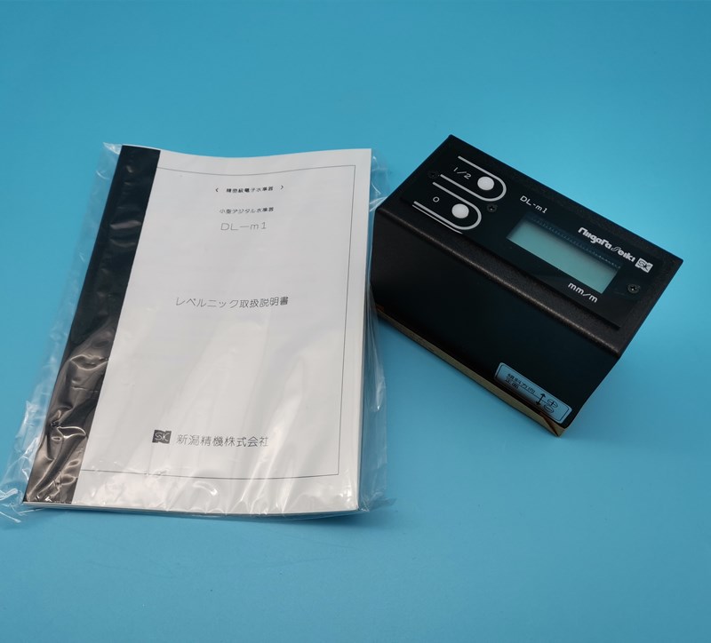 高精密數(shù)顯<a href='/shuipingyi.htm' class='keys' title='點(diǎn)擊查看關(guān)于水平儀的相關(guān)信息' target='_blank'>水平儀</a>.jpg