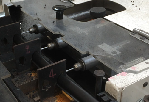 多軸鉆孔機(jī)高速動(dòng)力頭.png 多軸鉆孔機(jī)高速動(dòng)力頭.png