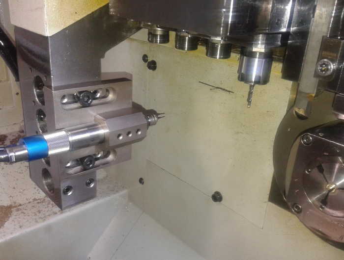 一體式<a href='gaosuzhuzhou.htm' class='keys' title='點(diǎn)擊查看關(guān)于電主軸的相關(guān)信息' target='_blank'>電主軸</a>EM20-S6000.jpg