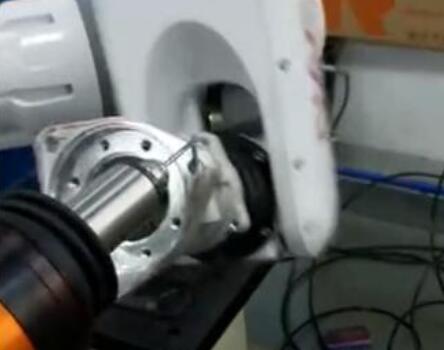 小型鋁鑄件去毛刺.jpg 小型鋁鑄件去毛刺.jpg