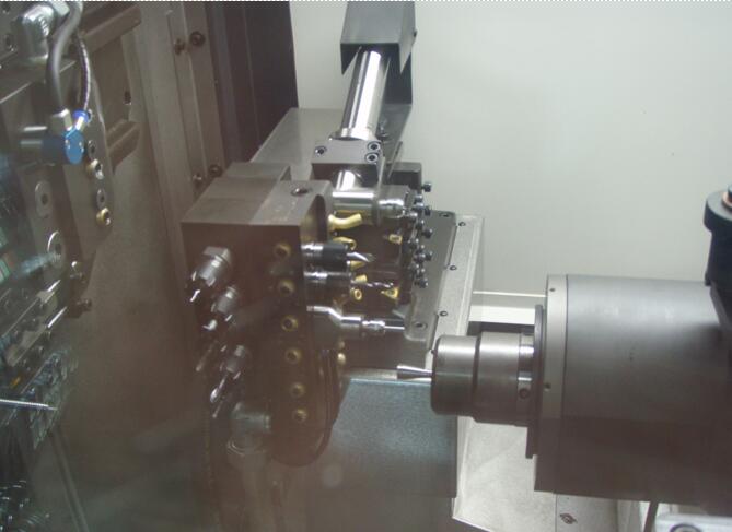 RAX-271E直角<a href='gaosuzhuzhou.htm' class='keys' title='點擊查看關(guān)于電主軸的相關(guān)信息' target='_blank'>電主軸</a>.jpg