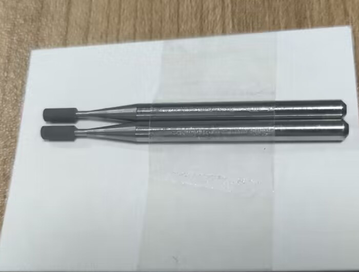 D1000 XO66橡膠磨頭