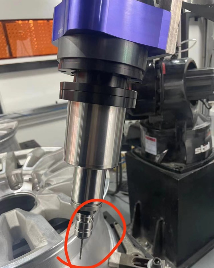 汽車輪轂自動換刀去毛刺主軸.jpg