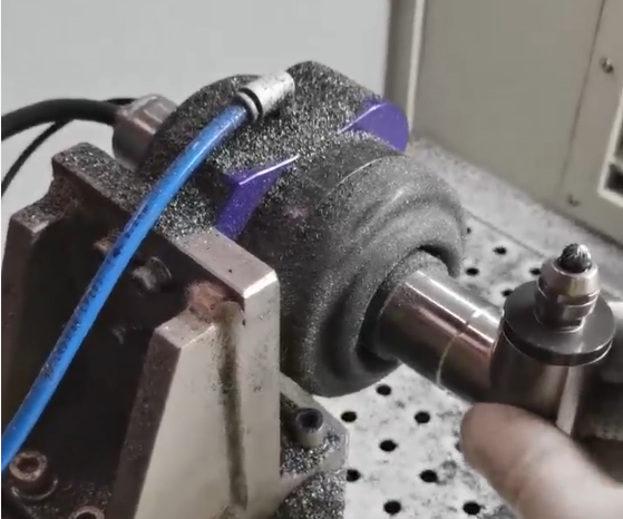 msiy直角<a href='gaosuzhuzhou.htm' class='keys' title='點擊查看關于電主軸的相關信息' target='_blank'>電主軸</a>.png