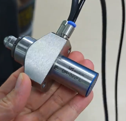 <a href='/zouxinjigaopinx.htm' class='keys' title='點(diǎn)擊查看關(guān)于高頻銑的相關(guān)信息' target='_blank'>高頻銑</a>BM-322FL.png